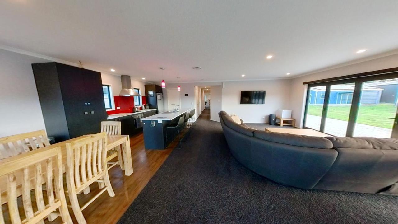 Full Holiday Home To Yourself, Up To 21 Guests Atiamuri Exterior foto